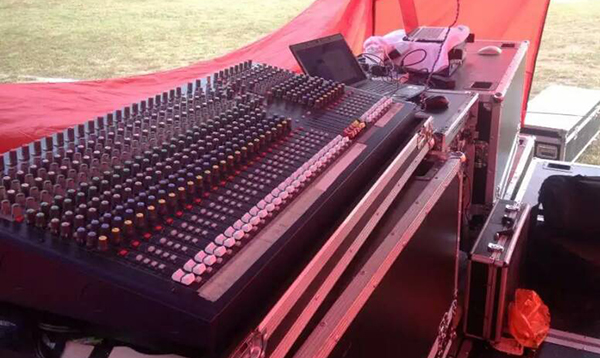 爵士龍音響燈光設備