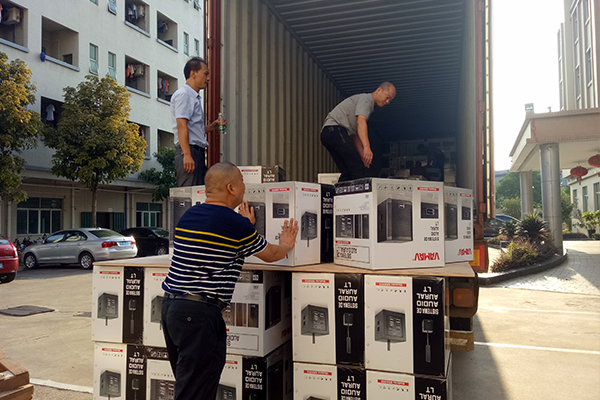 墨西哥客戶再次定制400套有源聲柱組合